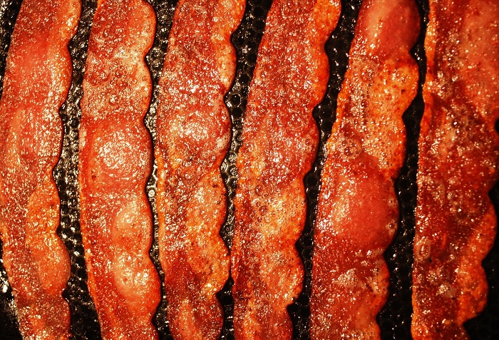 How to Cook Turkey Bacon in The Oven